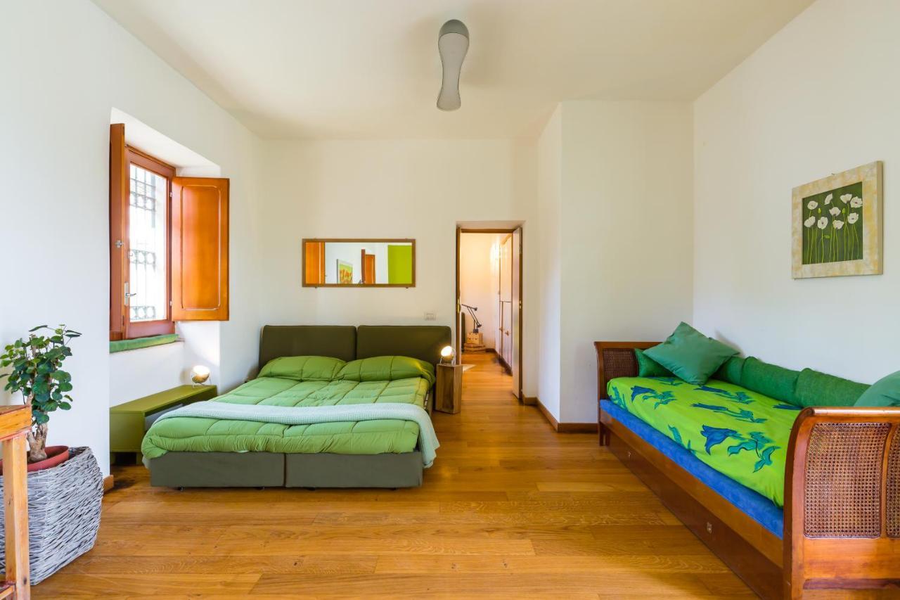 ナポリ Kamyhouse Una Tranquilla Struttura Nel Verdeヴィラ エクステリア 写真